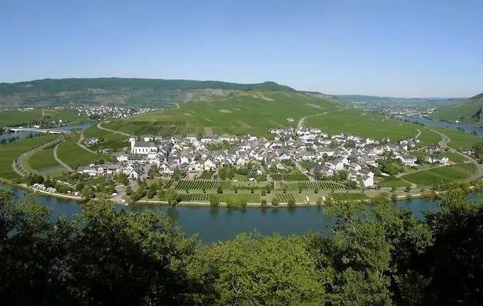 Fewo-Minheim Waltraud und Franz Bayer